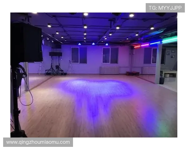 南京街舞队创新包夹技艺引领舞蹈新潮流的重磅专题探讨